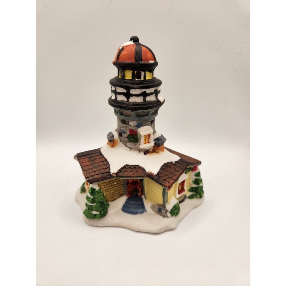 VTG Victorian Series 2004 Christmas Village Lighthouse‎ Scene Holiday Home Decor